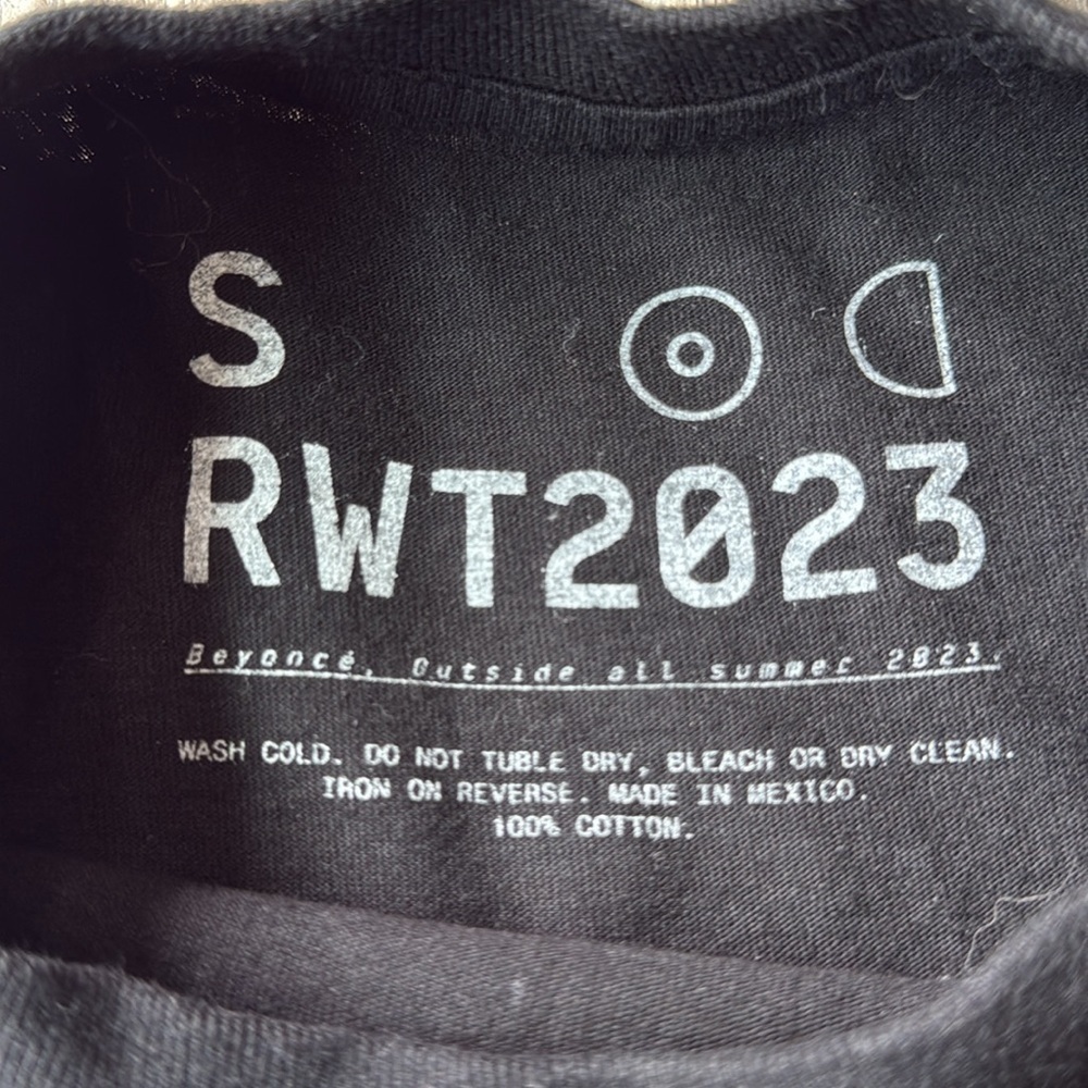 Beyonce Shirt Black Big Bey Cowboy 2023 Renaissance World Tour Tee Size Small - Picture 5 of 8